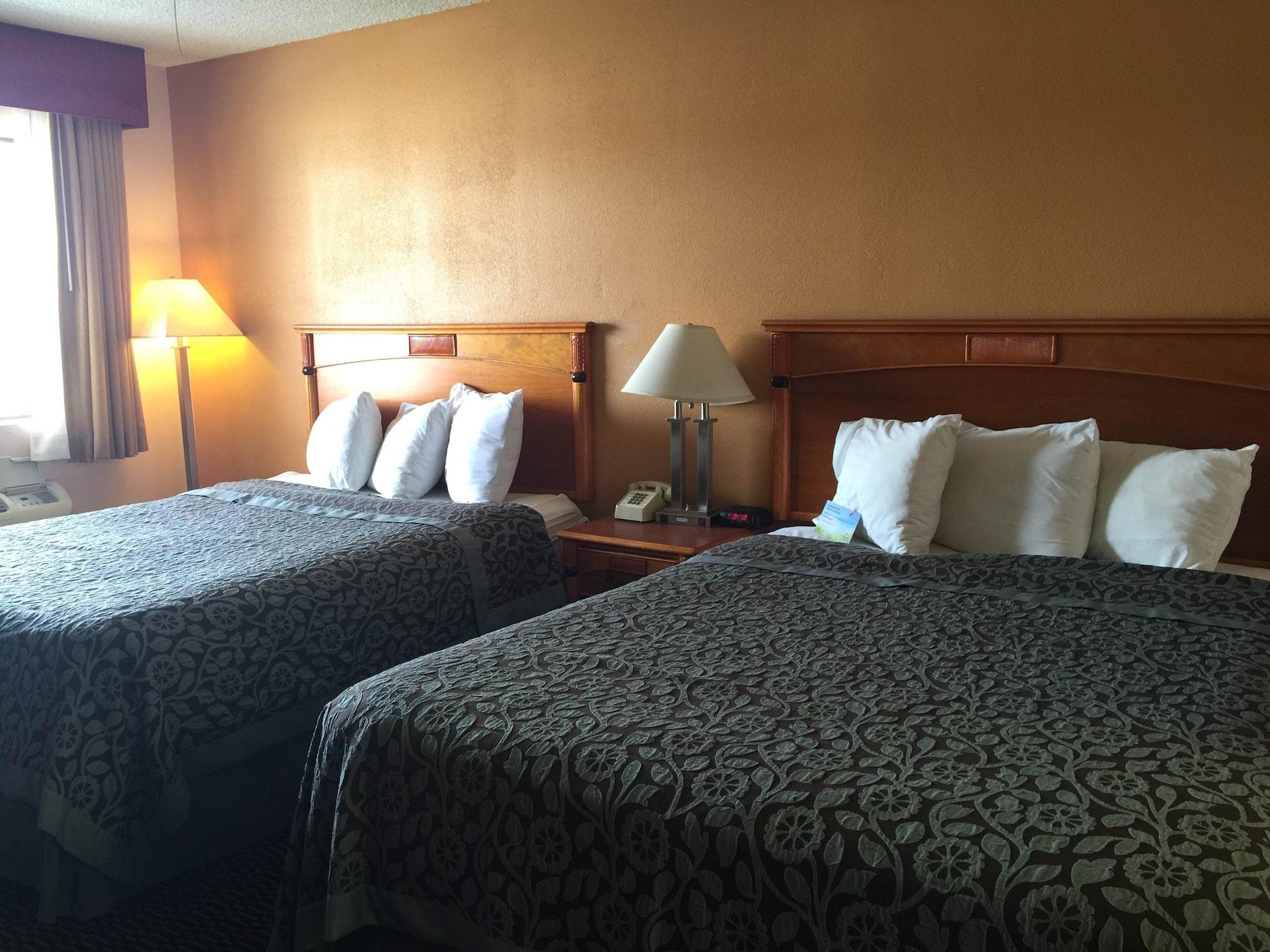 Days Inn By Wyndham Yuma Bagian luar foto